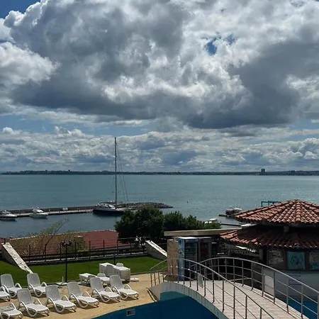 Diamond By The Sea شقة *