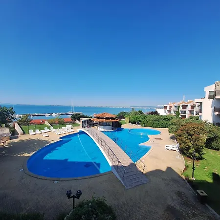 Апартаменты Diamond By The Sea *