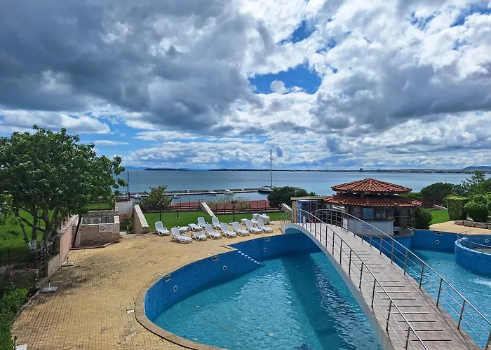 Diamond By The Sea Szveti Vlasz