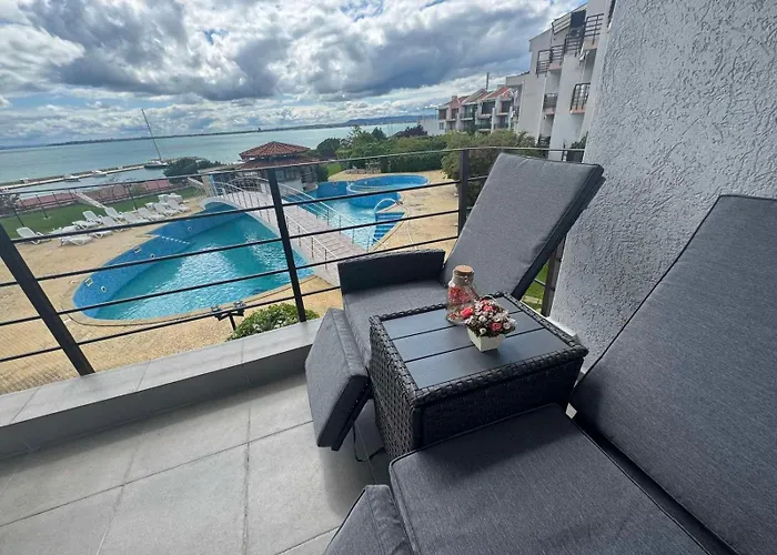 Diamond By The Sea Apartman *